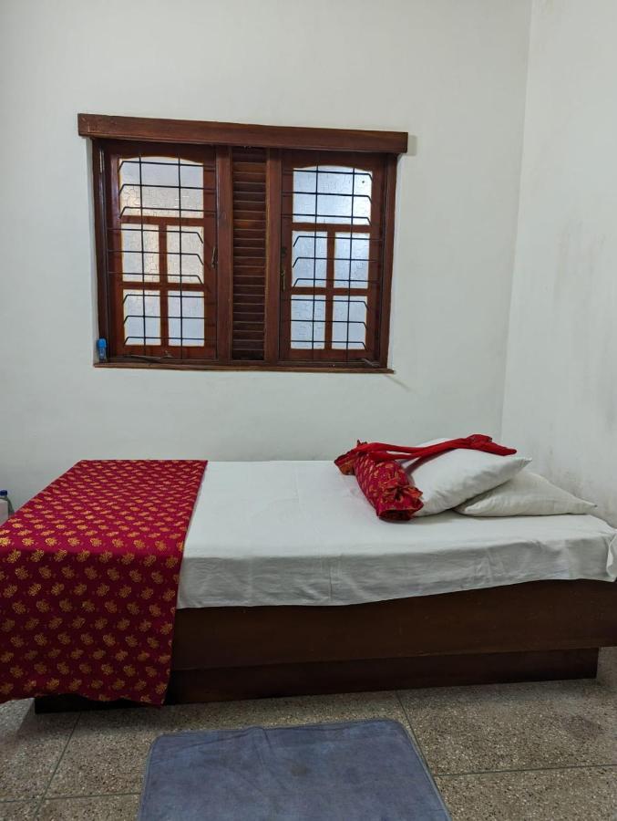 Shiranthi Guest House Раджагирия Екстериор снимка