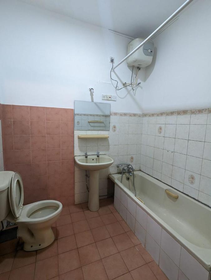 Shiranthi Guest House Раджагирия Екстериор снимка